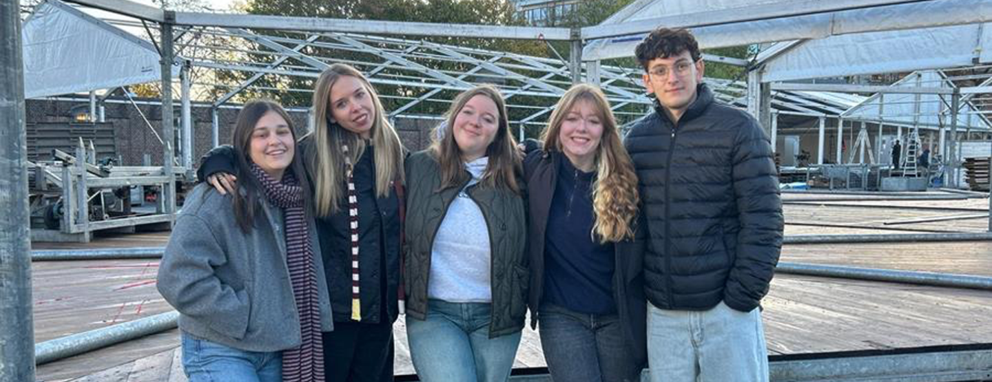 Op Winterland Hasselt kan volgende maand ‘gespeeddatet’ worden in het vernieuwde Reuzenrad Op Winterland Hasselt kan volgende maand ‘gespeeddatet’ worden in het vernieuwde Reuzenrad