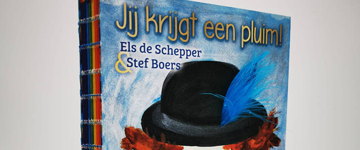 Els de Schepper en Stef Boers delen met ‘Jij krijgt een pluim’ een hilarische handleiding voor een lichter leven.
