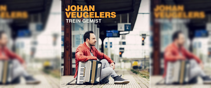 Zanger-accordeonist Johan Veugelers: “‘Trein Gemist’ ontstond twee weken geleden, toen de laatste trein al weg was!”