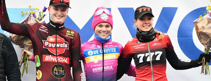 Veldrijster Laura Verdonschot wint voor de 3de keer in Rucphen en haar 7de keer dit seizoen