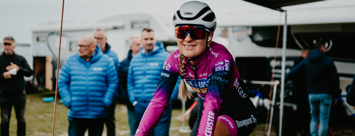 Tom de Kort (De Ceuster Bouwpunt): “Denise Betsema zou wel eens kunnen verrassen op de Koppenbergcross”