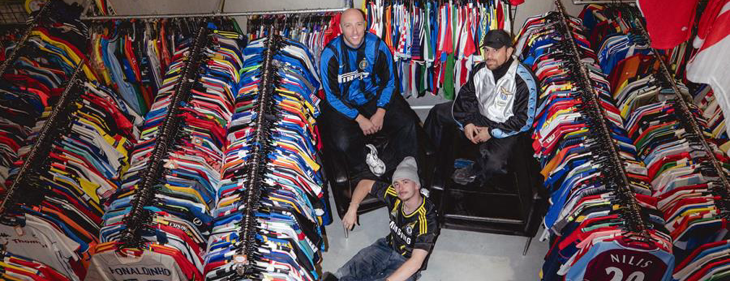 Voetbalshirtbedrijf Tripletta sluit tournee af met pop-upstore op Winterland Hasselt Voetbalshirtbedrijf Tripletta sluit tournee af met pop-upstore op Winterland Hasselt