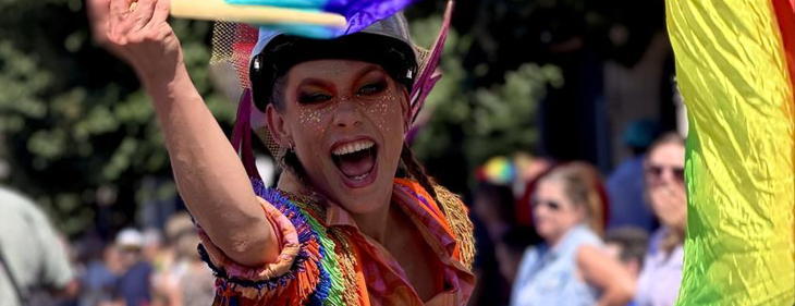 Proximus brengt Antwerp Pride 2026 live in bijna 600.000 huiskamers: “Dit is pas écht fearless” Proximus brengt Antwerp Pride 2026 live in bijna 600.000 huiskamers: “Dit is pas écht fearless”