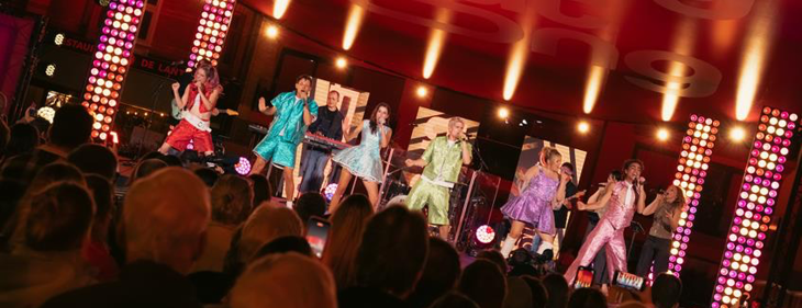 Play that Song sluit succesvol tv-seizoen af op een eivol Marktplein in De Panne: &ldquo;We bouwen aan iets dat elk jaar groter wordt&rdquo;