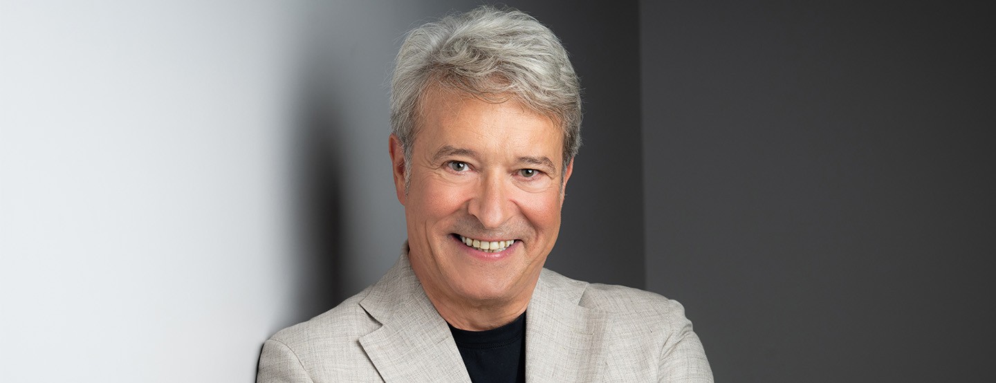 Garry Hagger Garry Hagger